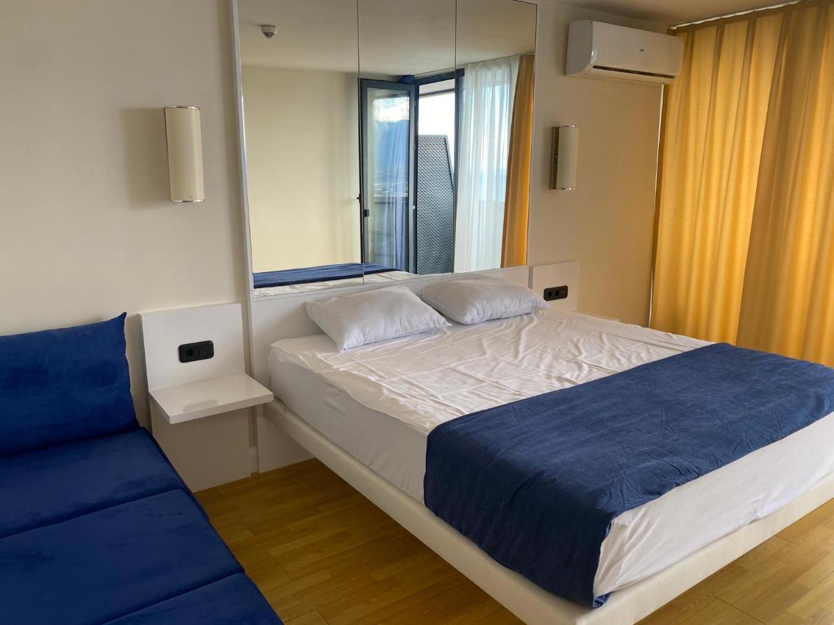 Orbi City 45 Floor 巴统 外观 照片